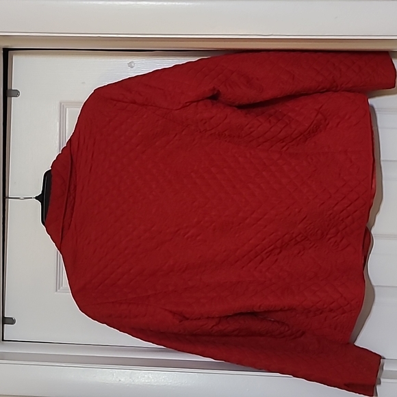 Clothes - Picture 3 of 3